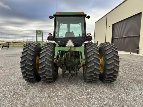 Image of John Deere 4640 equipment image 3