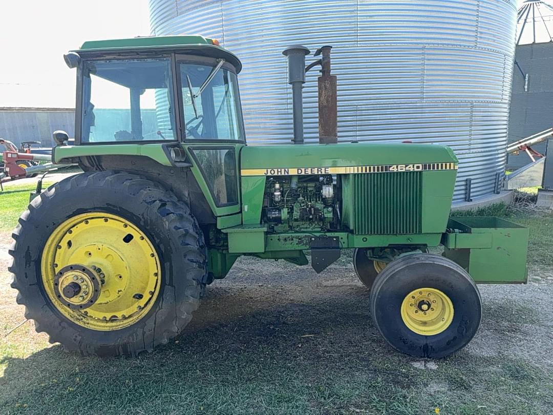 Image of John Deere 4640 Primary image