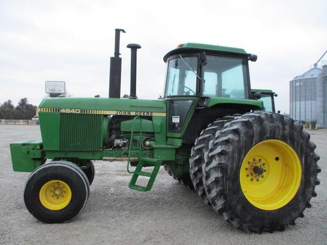 Image of John Deere 4640 equipment image 2