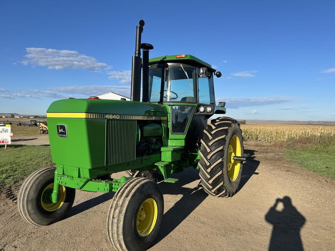 Image of John Deere 4640 Primary image