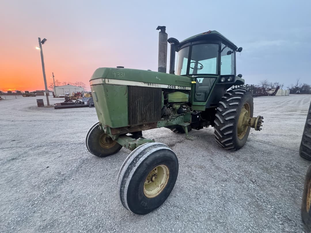 Image of John Deere 4640 Primary image