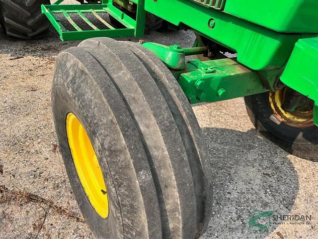 Image of John Deere 4640 equipment image 4