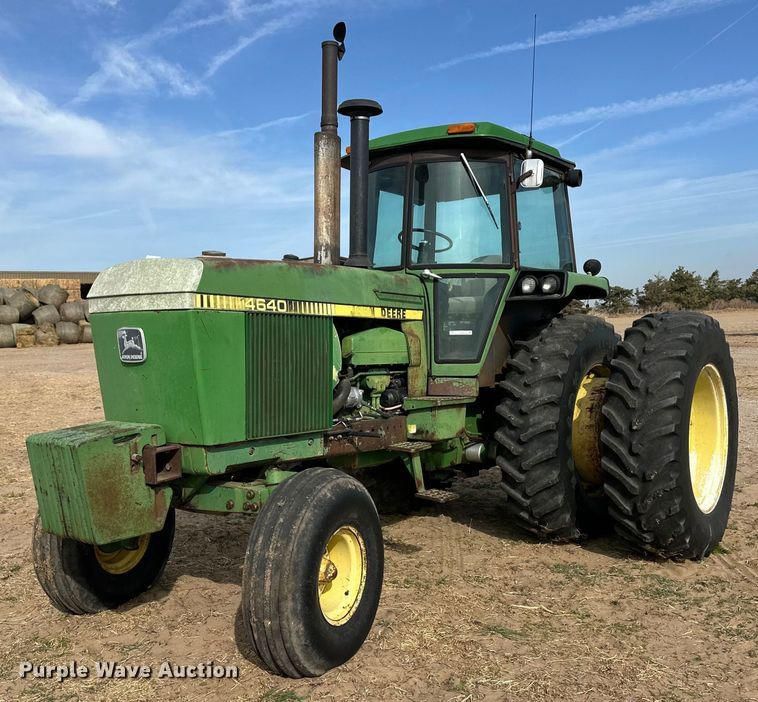 Main image John Deere 4640