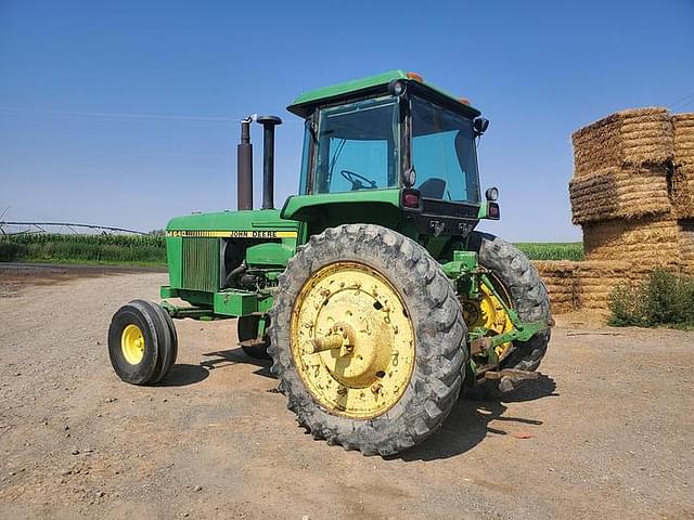 Image of John Deere 4640 equipment image 3