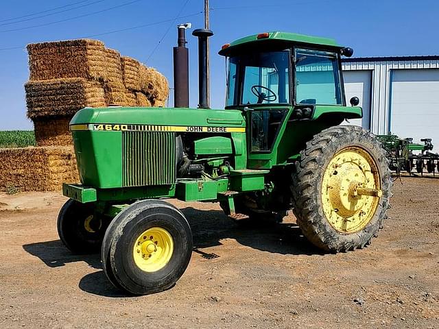 Image of John Deere 4640 equipment image 4