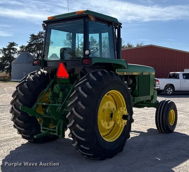 Image of John Deere 4640 equipment image 4