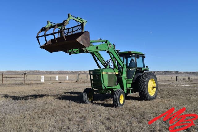 Image of John Deere 4640 equipment image 1