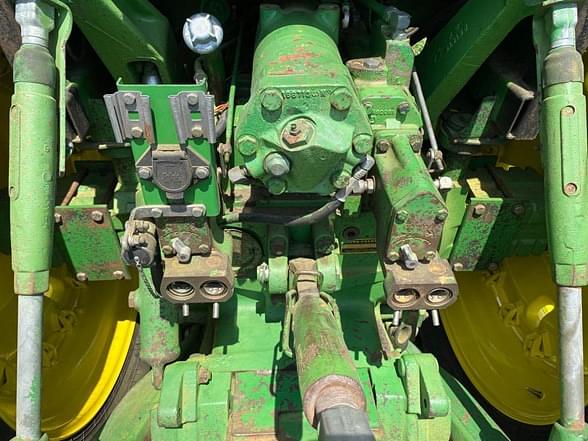 Image of John Deere 4640 equipment image 4