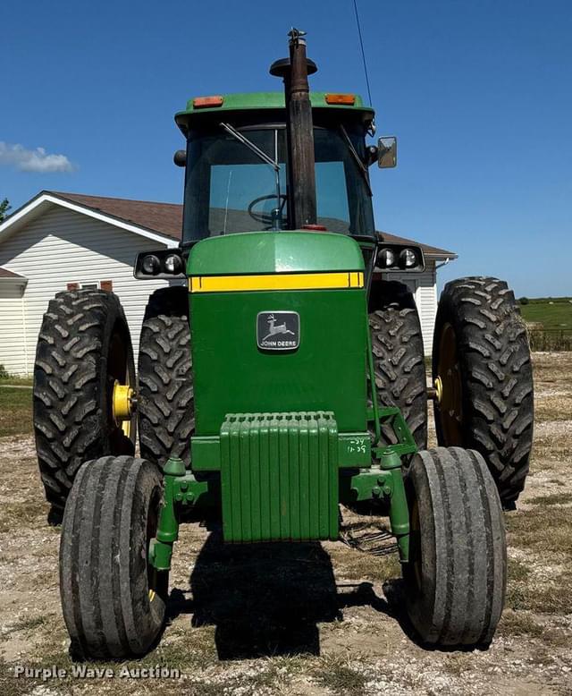 Image of John Deere 4640 equipment image 1