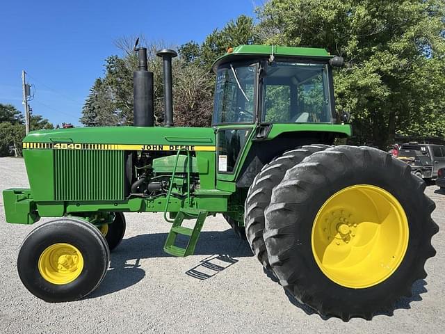 Image of John Deere 4840 equipment image 2