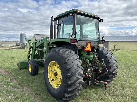 Image of John Deere 4840 equipment image 3