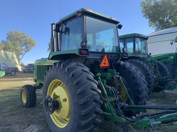 Image of John Deere 4840 equipment image 3