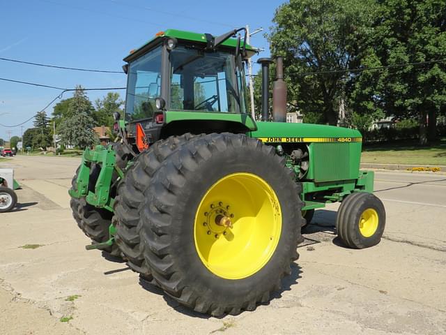 Image of John Deere 4840 equipment image 2