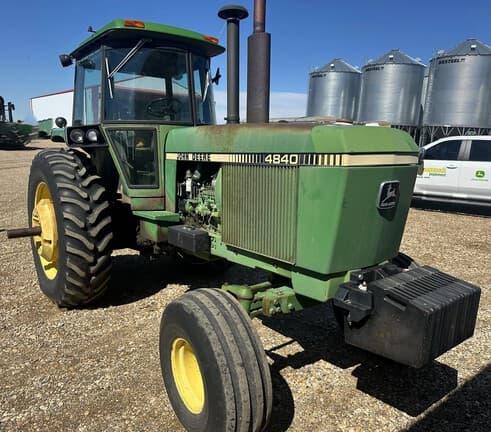 Image of John Deere 4840 Primary image