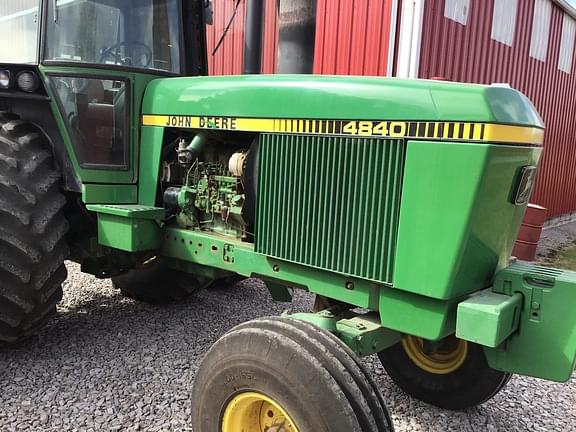 Image of John Deere 4840 equipment image 3