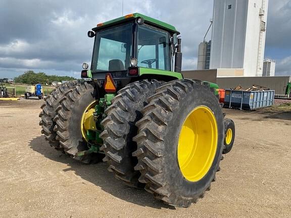 Image of John Deere 4840 equipment image 3