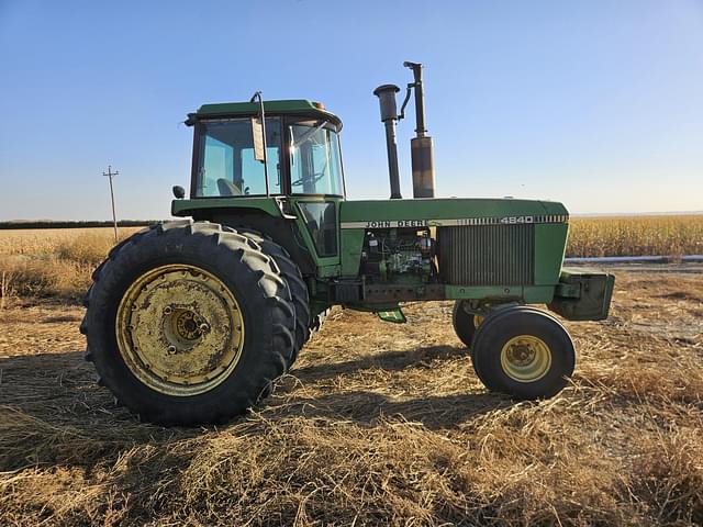 Image of John Deere 4840 equipment image 3