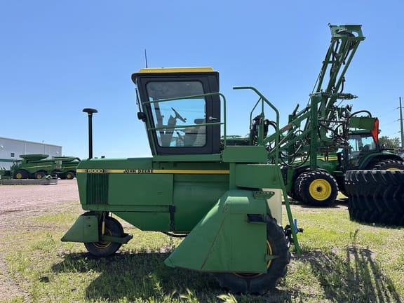 Main image John Deere 6000