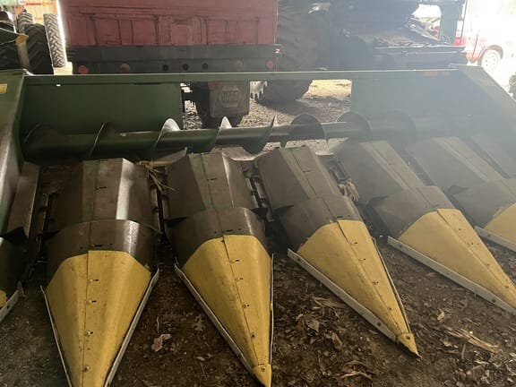 1979 John Deere 643 Equipment Image0