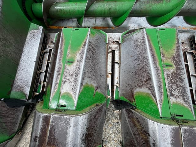 Image of John Deere 643 equipment image 3