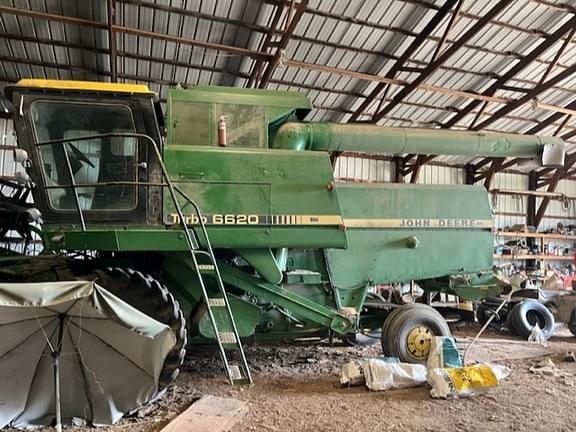 1979 John Deere 6620 Turbo Equipment Image0