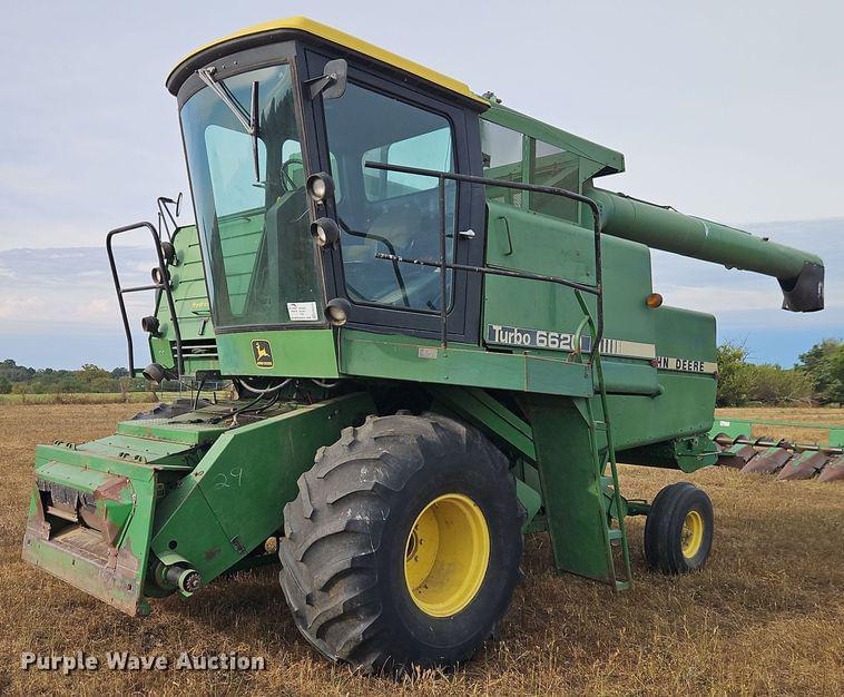 Image of John Deere 6620 Primary image