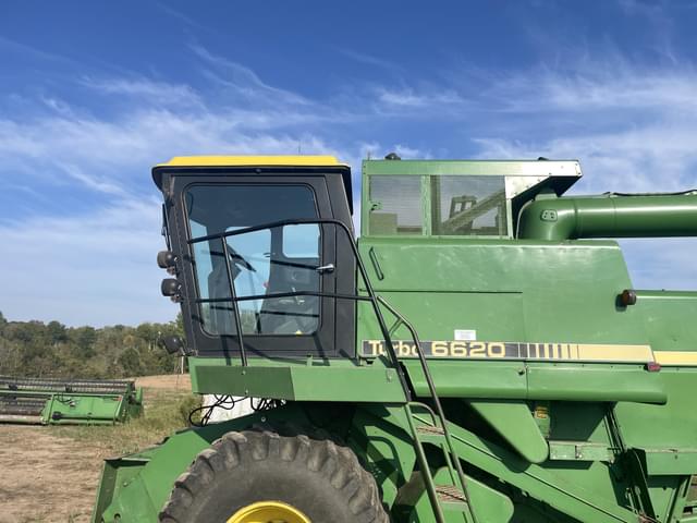Image of John Deere 6620 Turbo equipment image 4