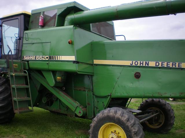 Image of John Deere 6620 Titan II SH equipment image 2