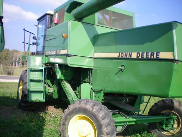Image of John Deere 6620 Sidehill equipment image 4