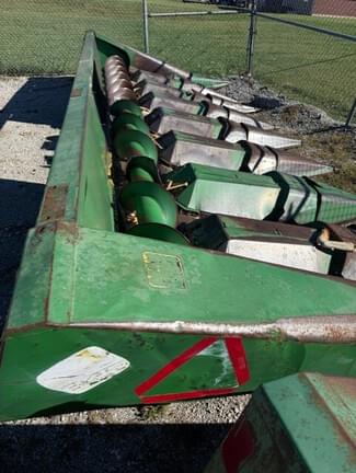 Image of John Deere 843 equipment image 1