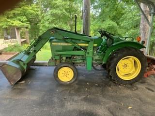 Image of John Deere 850 equipment image 1