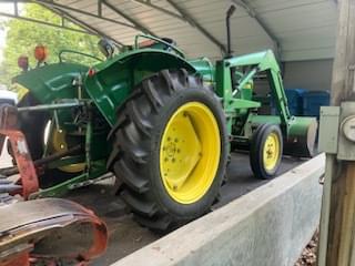 Image of John Deere 850 equipment image 3