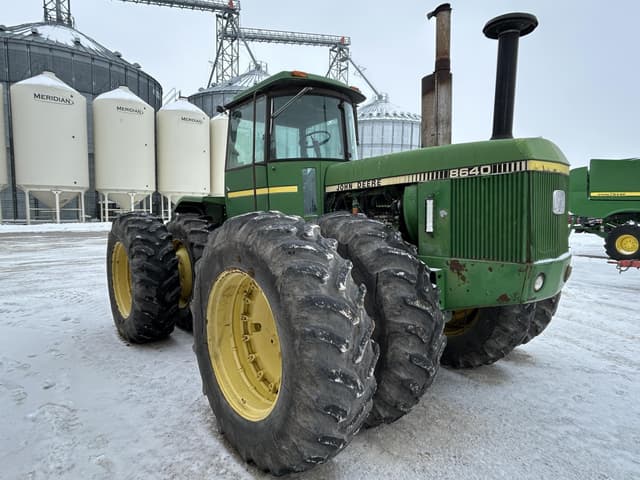 Image of John Deere 8640 equipment image 4