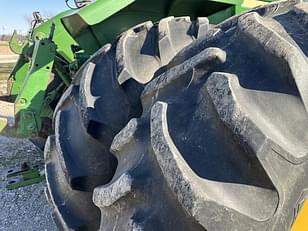 Main image John Deere 8640 15