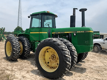Main image John Deere 8640