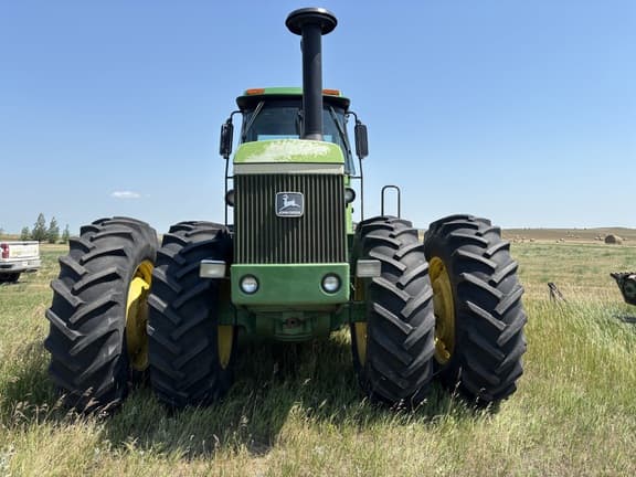 Image of John Deere 8640 equipment image 1