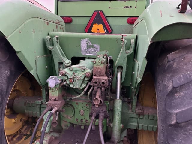 Image of John Deere 8640 equipment image 4