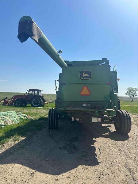 Image of John Deere 8820 Turbo equipment image 4
