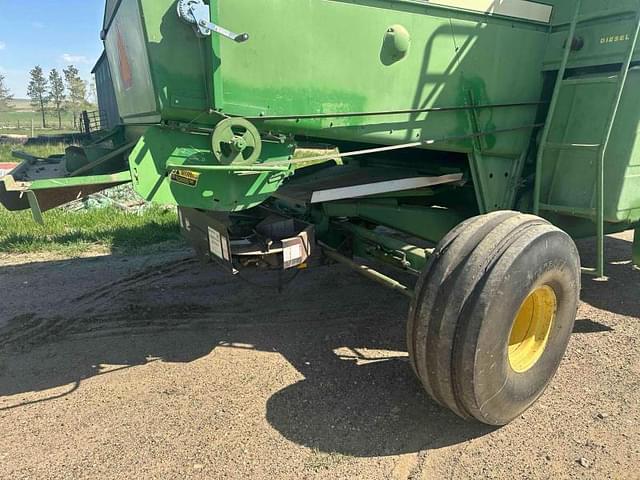 Image of John Deere 8820 Turbo equipment image 2