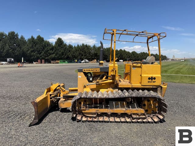 Image of Komatsu D20P equipment image 1