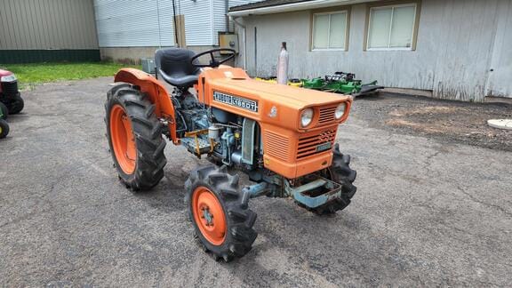 Main image Kubota L185