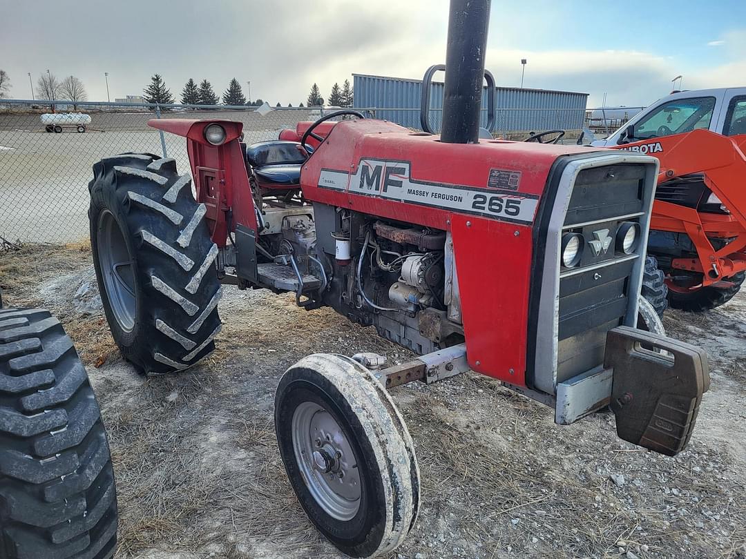 Image of Massey Ferguson 265 Primary image