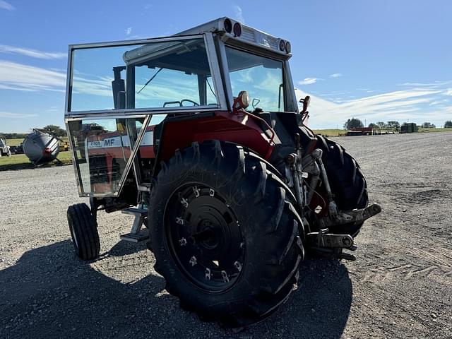 Image of Massey Ferguson 2705 equipment image 3