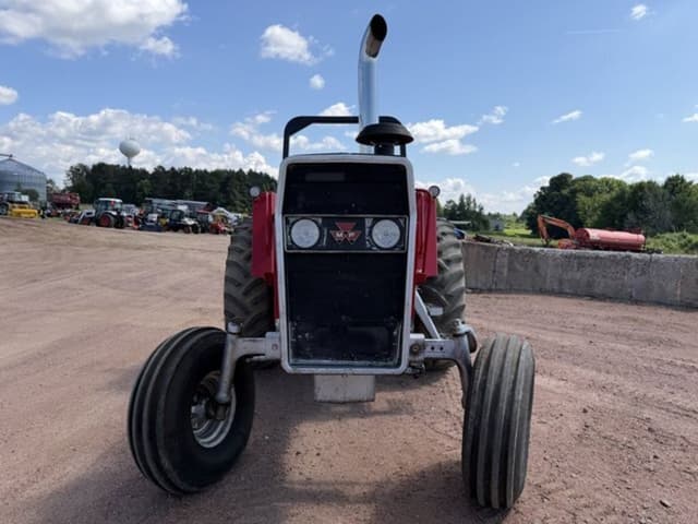 Image of Massey Ferguson 2705 equipment image 1
