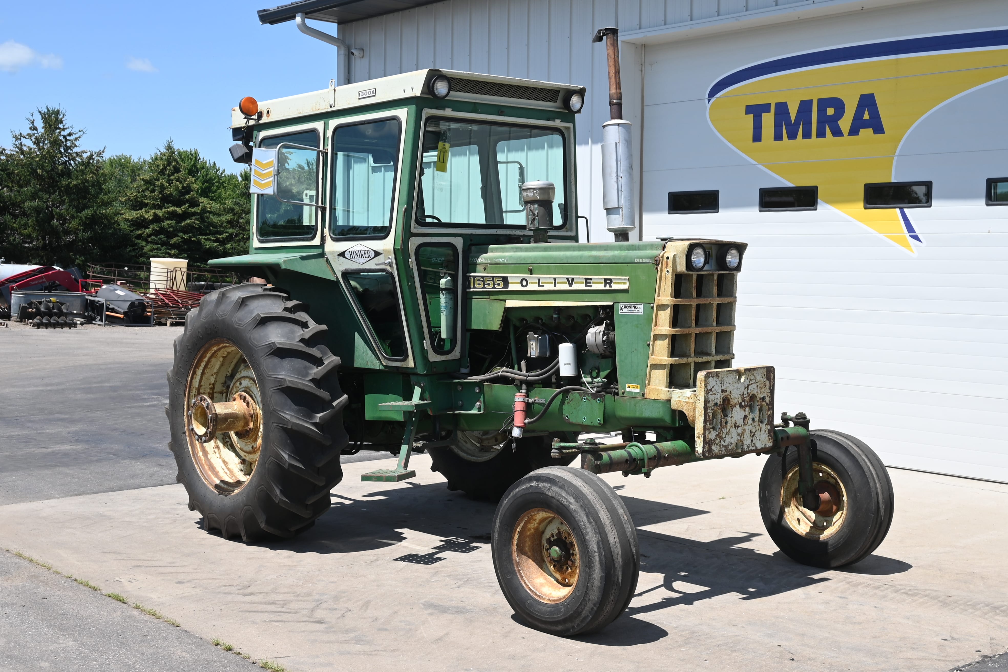 Main image Oliver 1655