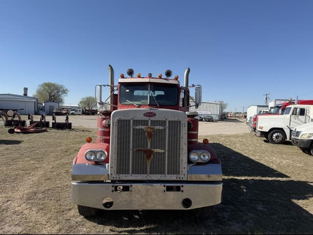 Image of Peterbilt 359 equipment image 2