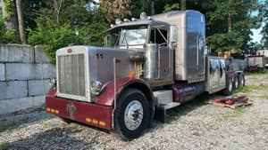 1979 Peterbilt 359-M Image