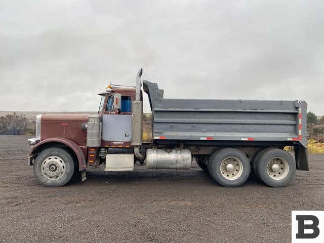 Image of Peterbilt 359M19F equipment image 1