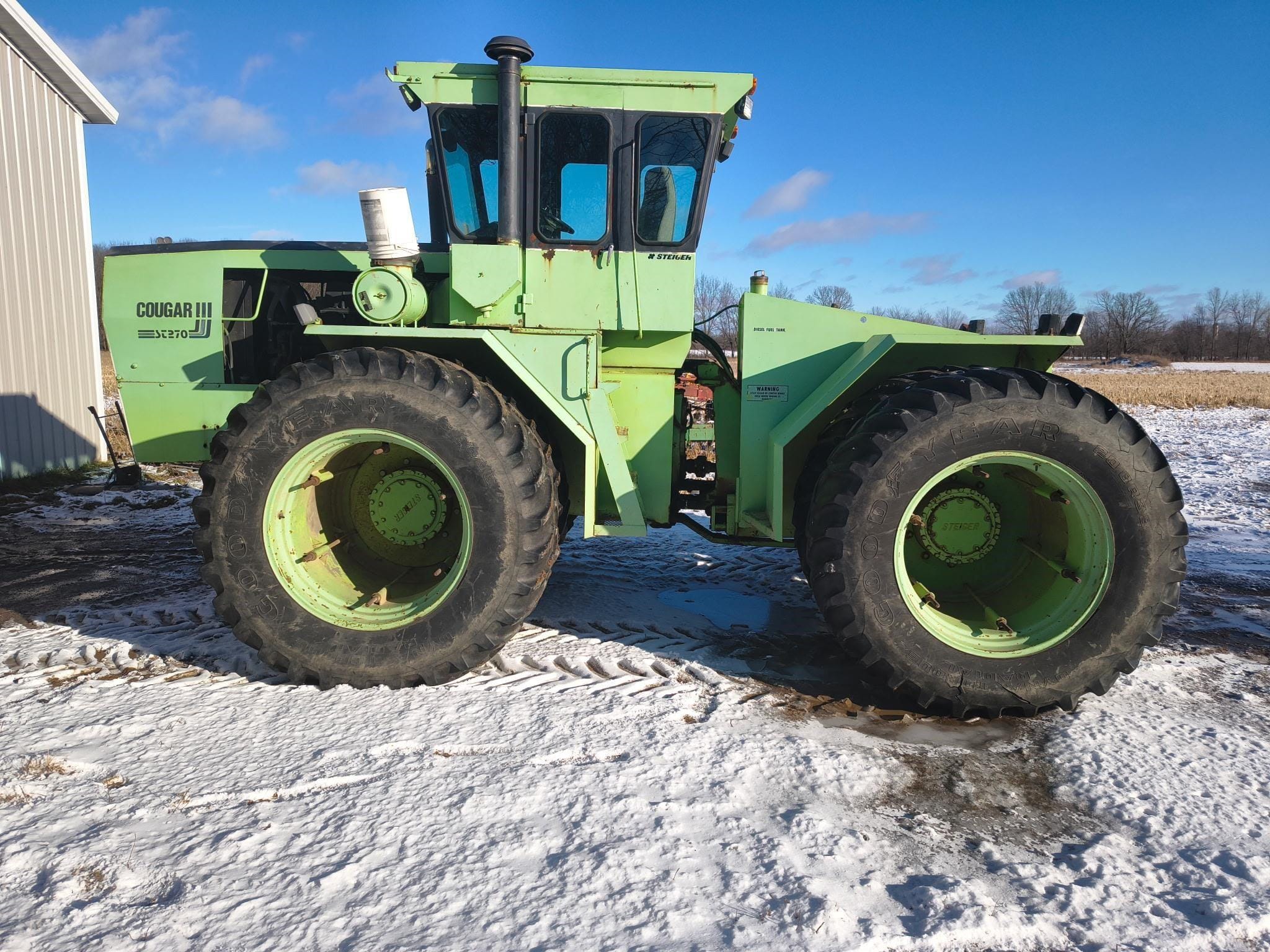 1979 Steiger Cougar III ST-270 Equipment Image0