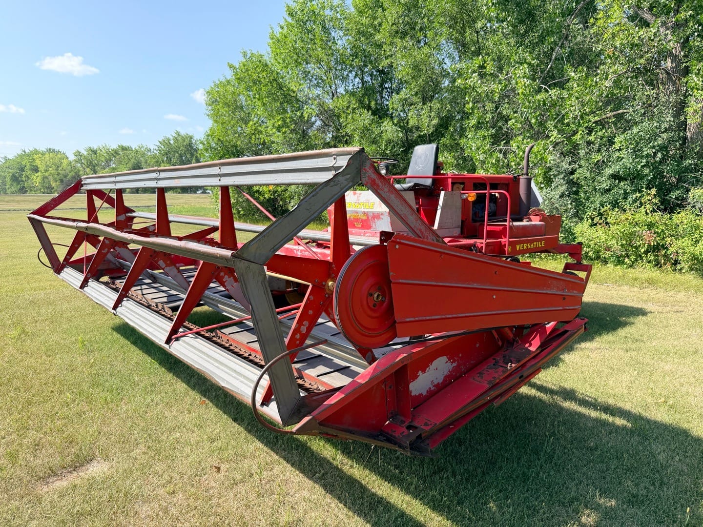 1979 Versatile 400 Equipment Image0